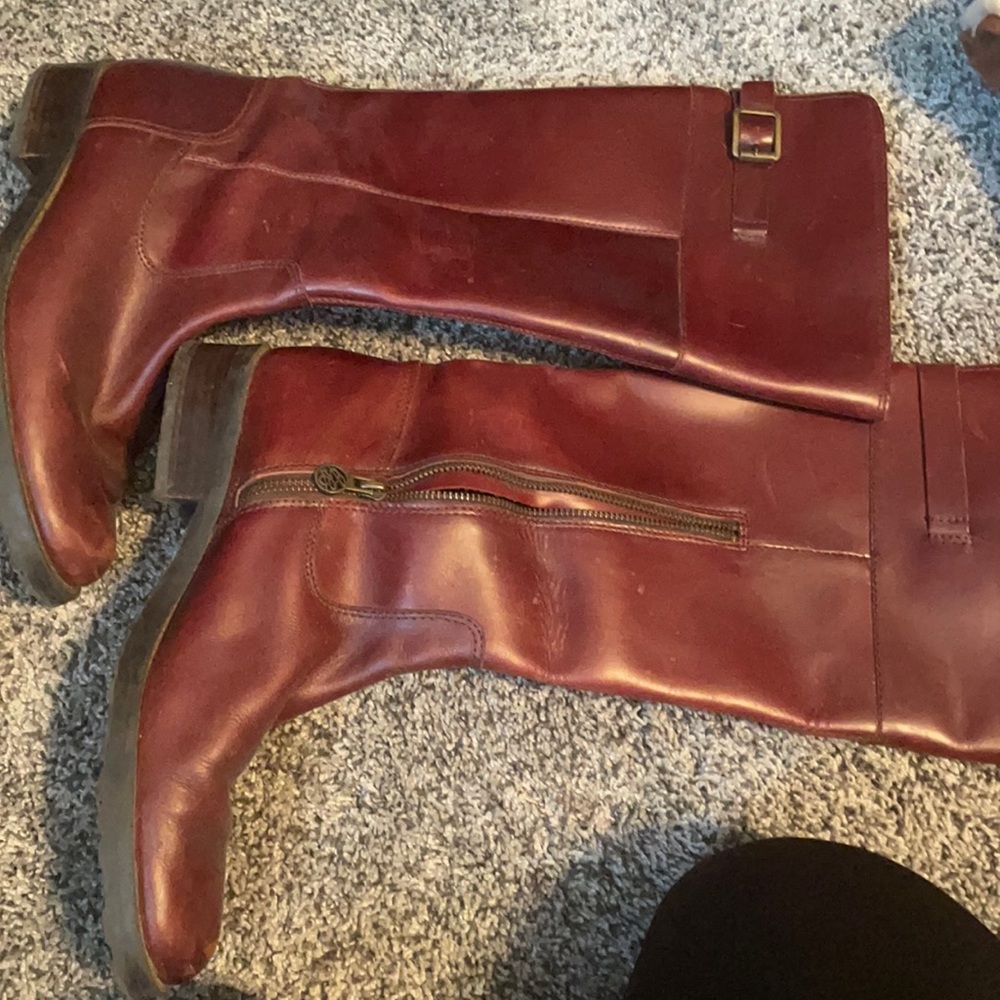 Gorgeous Eddie Bauer leather riding boots